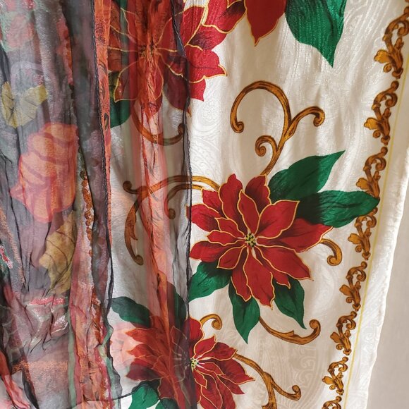 5 rectangular scarves-not silk-1 Christmas 1 Vera - Picture 6 of 6